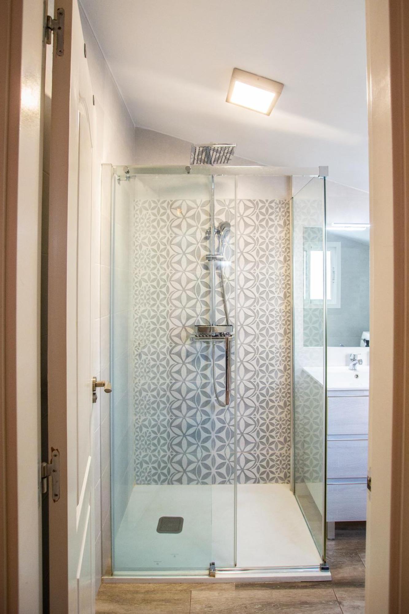 Benalhome - Tu Hogar Con Terraza Y Ducha Exterior Benalmádena Extérieur photo