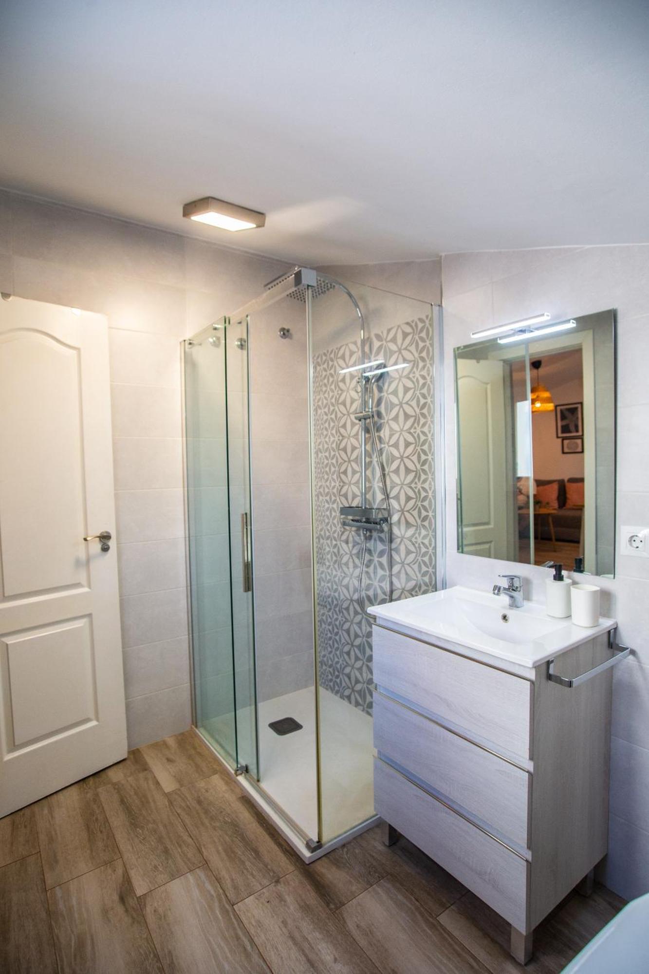 Benalhome - Tu Hogar Con Terraza Y Ducha Exterior Benalmádena Extérieur photo