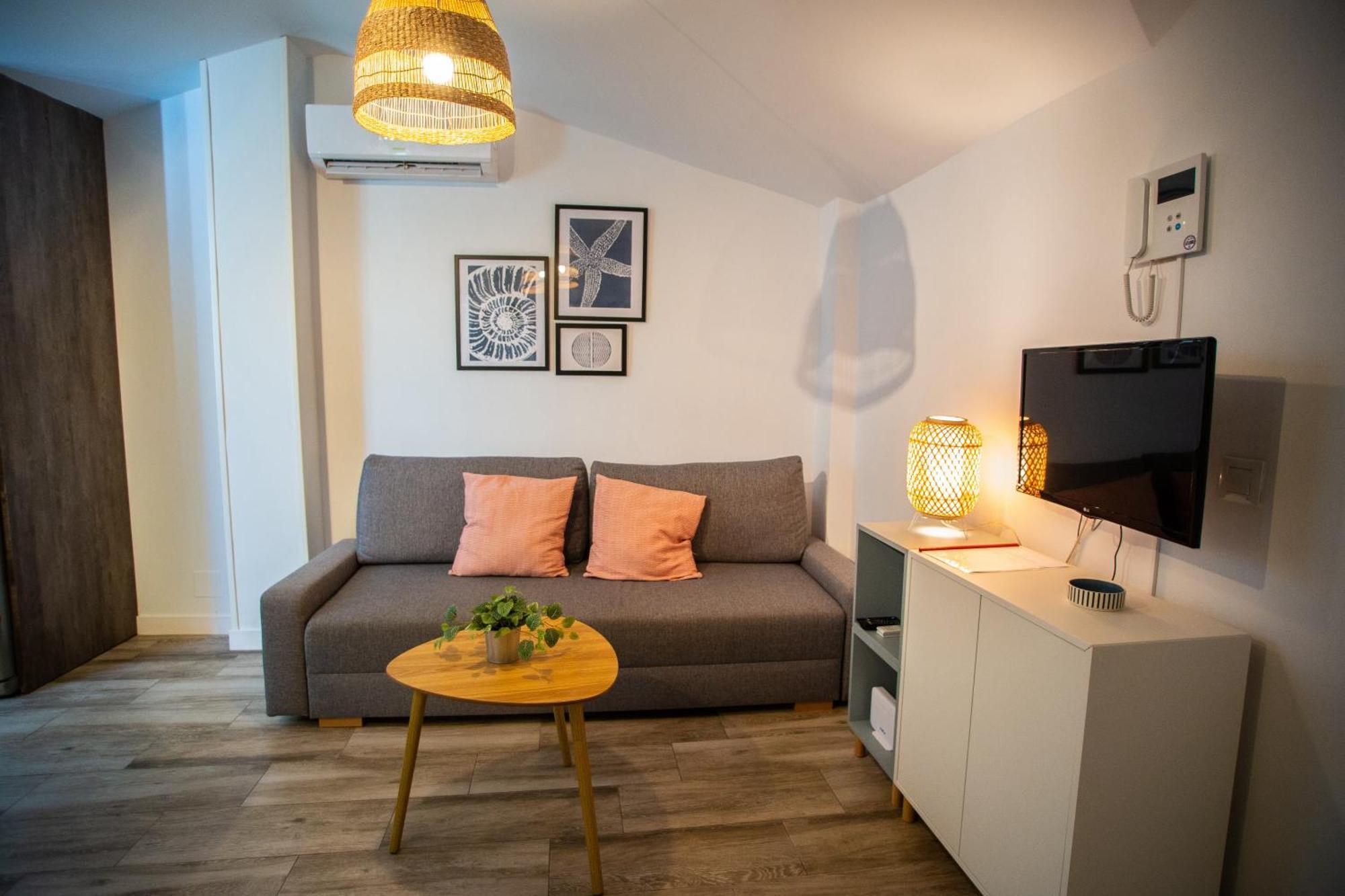 Benalhome - Tu Hogar Con Terraza Y Ducha Exterior Benalmádena Extérieur photo